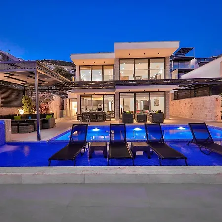 Dry White Villa